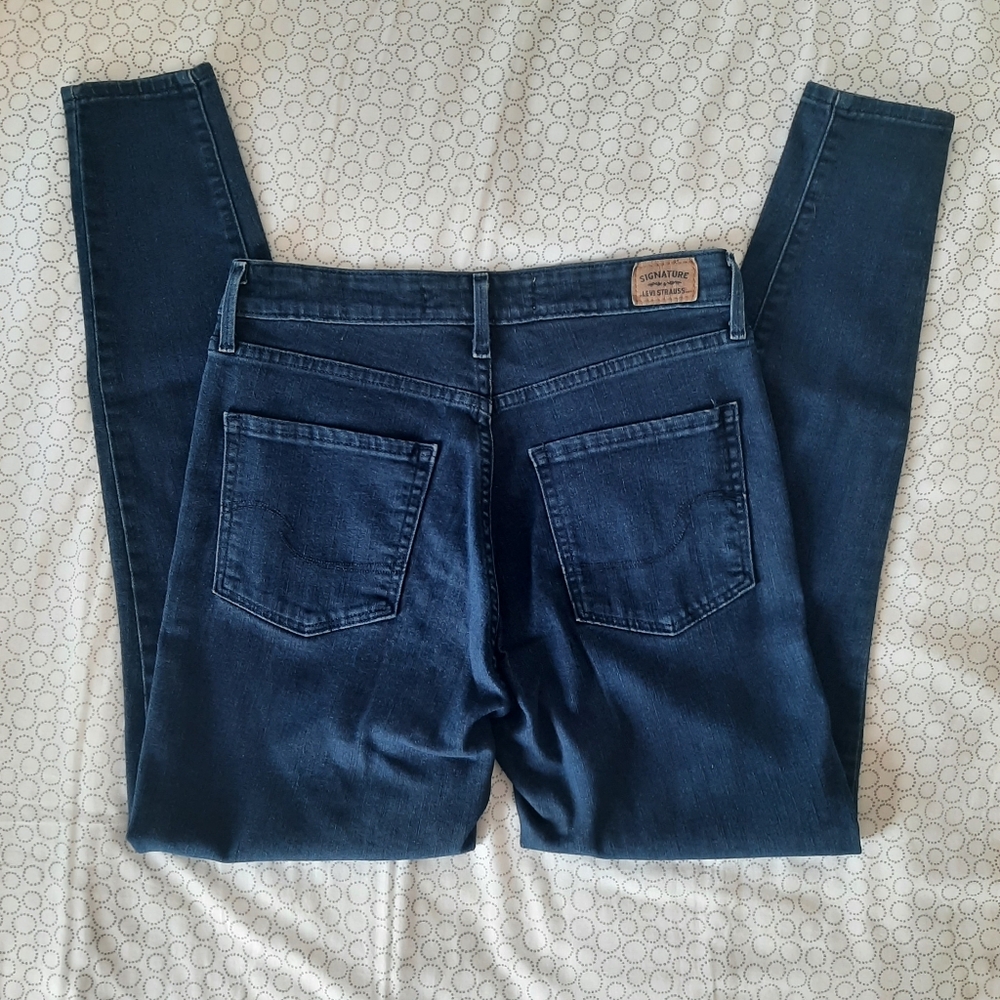 Levi's High Rise Super Skinny Jeans Sz 8 Dark Rinse No Fade